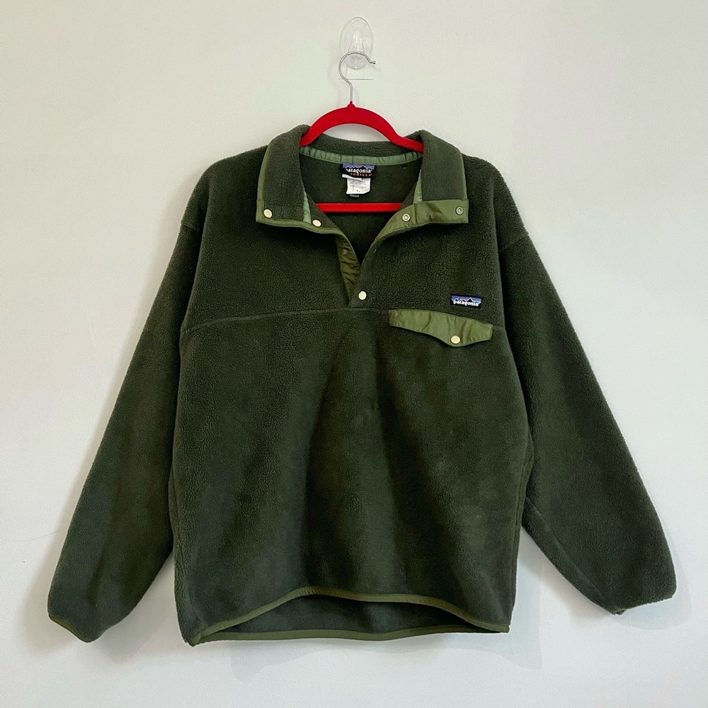 Patagonia Synchilla Snap-T (M) Dark Green Pullover - Fall Must-Have! #FallVibes